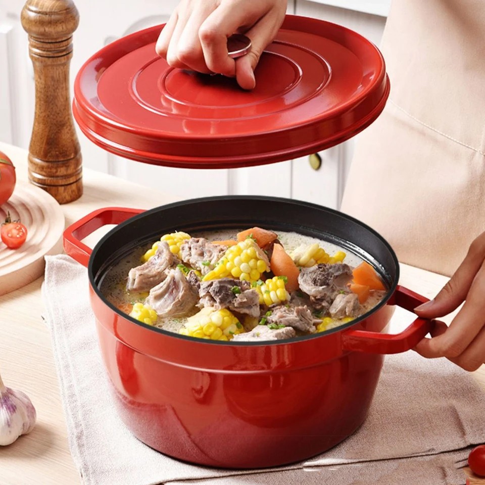 9.5 Inch Classic Cast Iron Stew Pan with Non-Stick Enamel Soup Pot Lid Kitchen Cookware for Household Gas Stove Induction Cooker