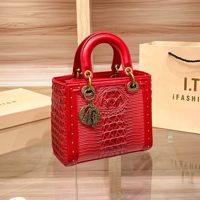 FREE SHIPPING 2025 New Women's Bag Genuine Leather Diamond Handbag Fashion Portable Leather Bag Shoulder Crossbody Bag