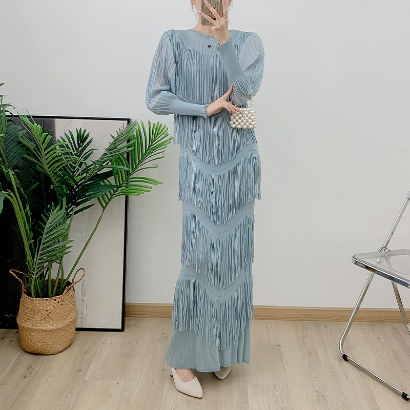 2025 Long Sleeve Solid Color Casual Dresses for Women Pleated Tassel Long Dress